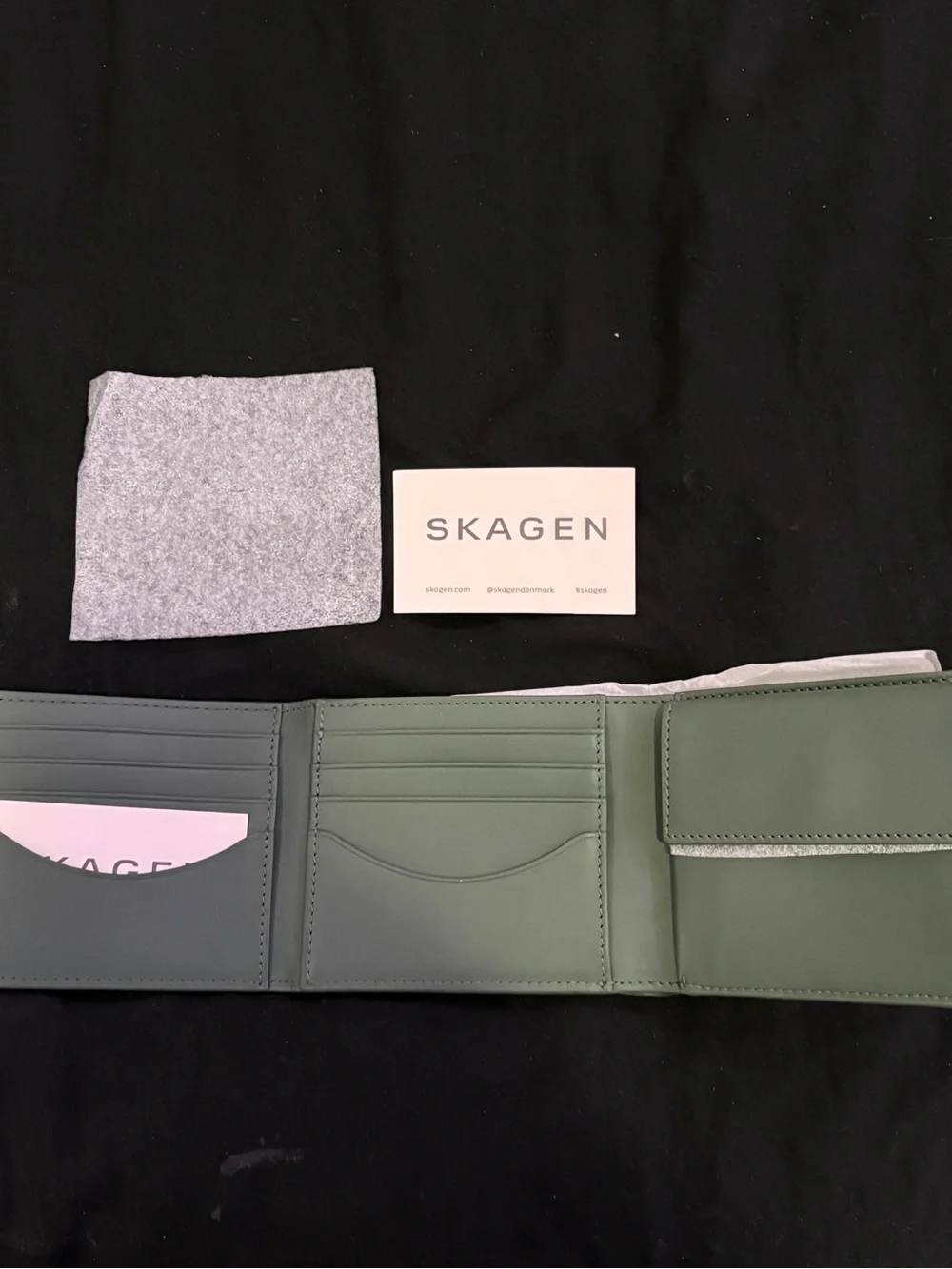 Skagen compact wallet